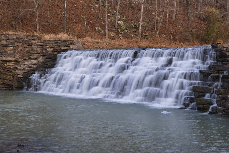 Dam at Devil's Den State Park